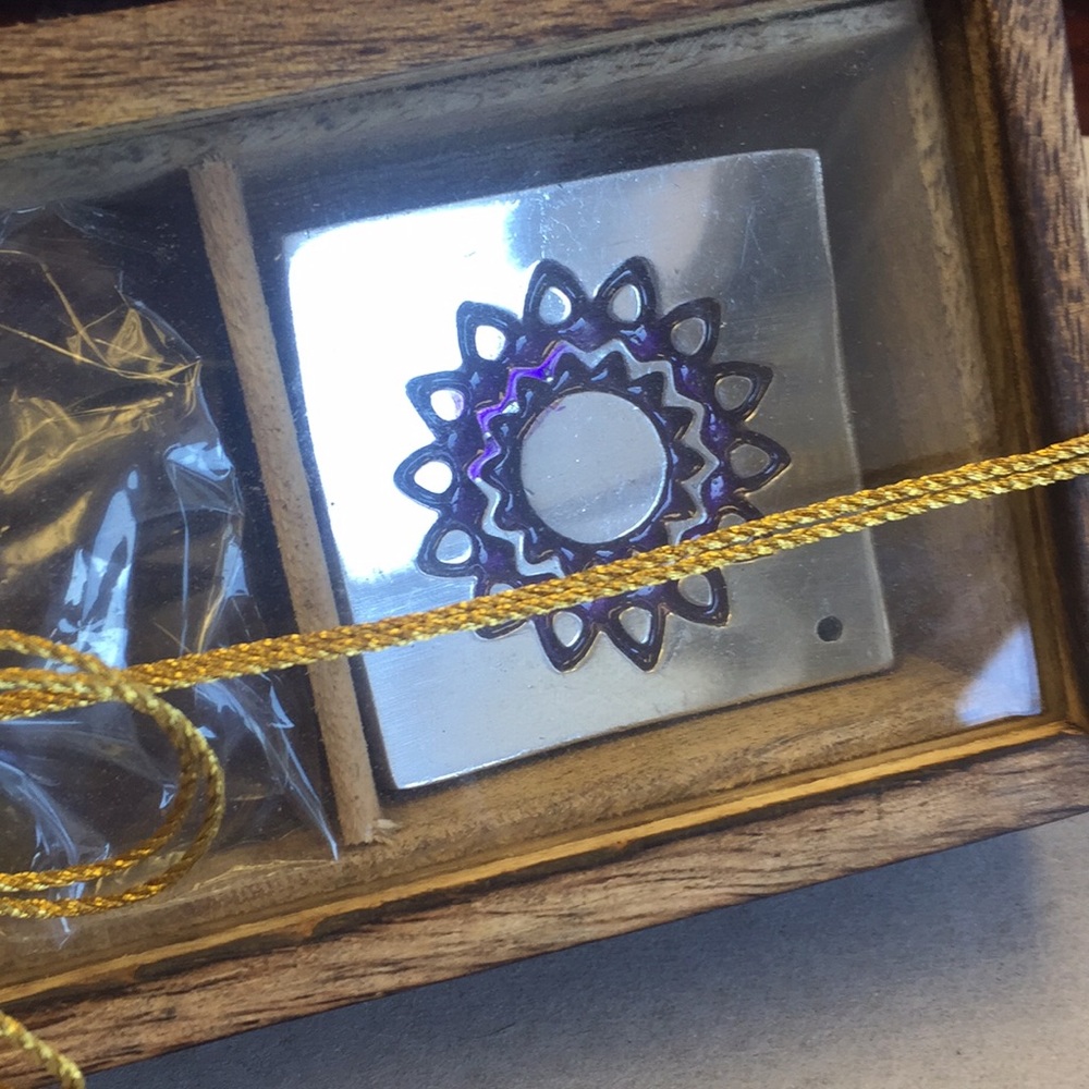 Karma Scents Incense Sticks + Cones + Metal Holder + Wooden Box NIP - Picture 2 of 4